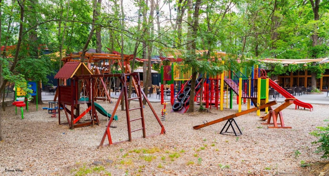 Forest M,Constanta Valu lui Traian Exterior foto